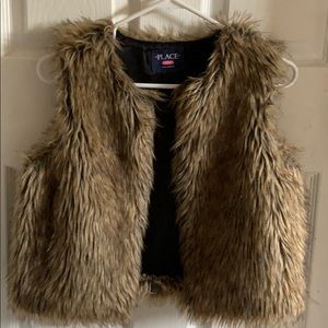 Children’s Place Girls Faux Fur Vest